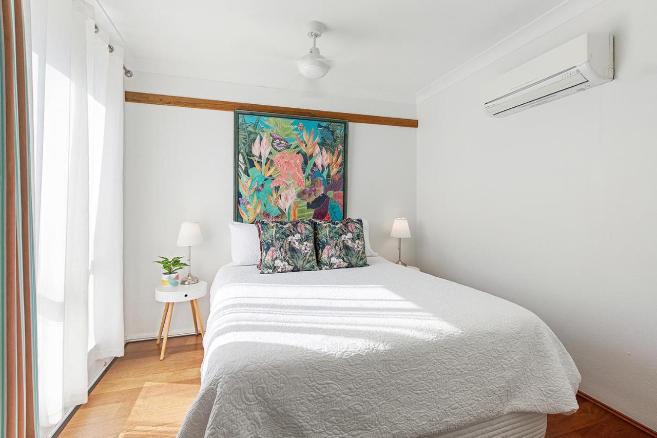 Montipora Unit 3 - In The Heart Of Airlie, Wi-Fi And Netflix Apartment Airlie Beach Exterior photo