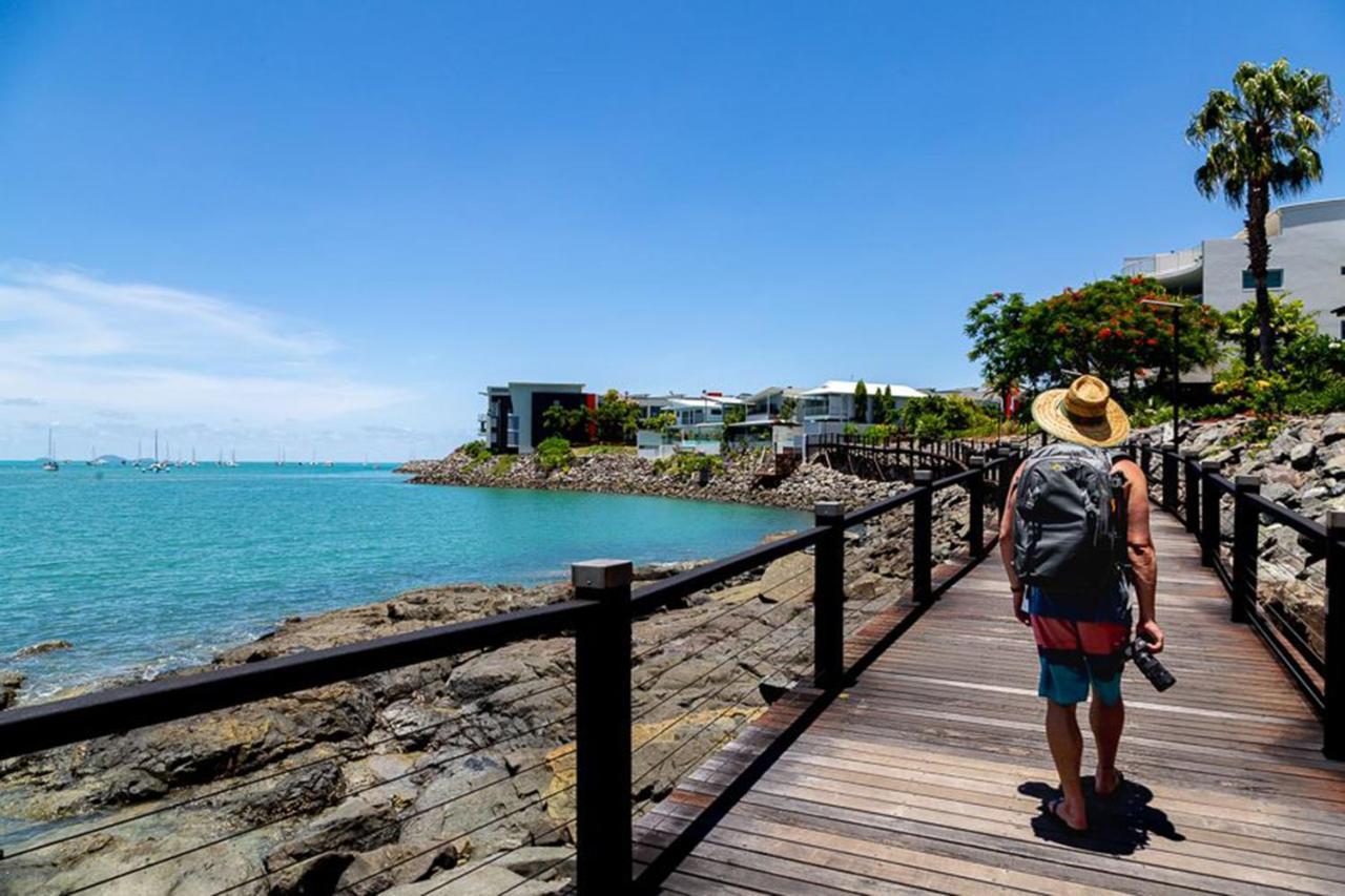 Montipora Unit 3 - In The Heart Of Airlie, Wi-Fi And Netflix Apartment Airlie Beach Exterior photo